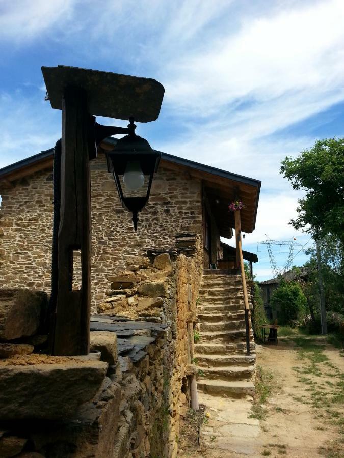 Triufe Casa Rural Calma Del Lago المظهر الخارجي الصورة